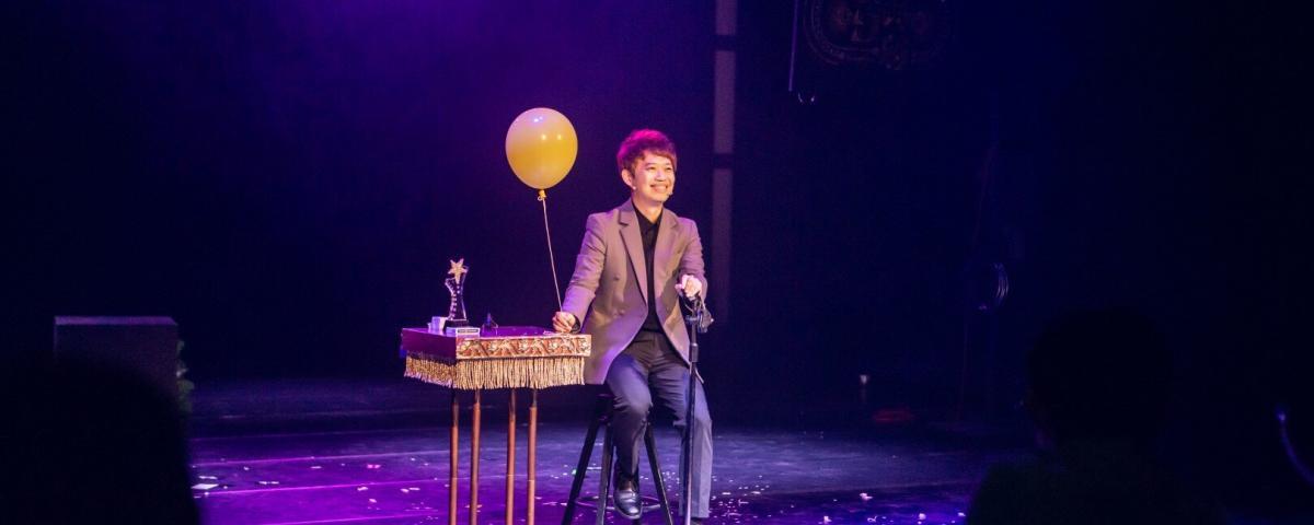 台北公司尾牙魔術表演｜春酒互動魔術、氣氛帶動魔術師 - 魔術師林坤毅
