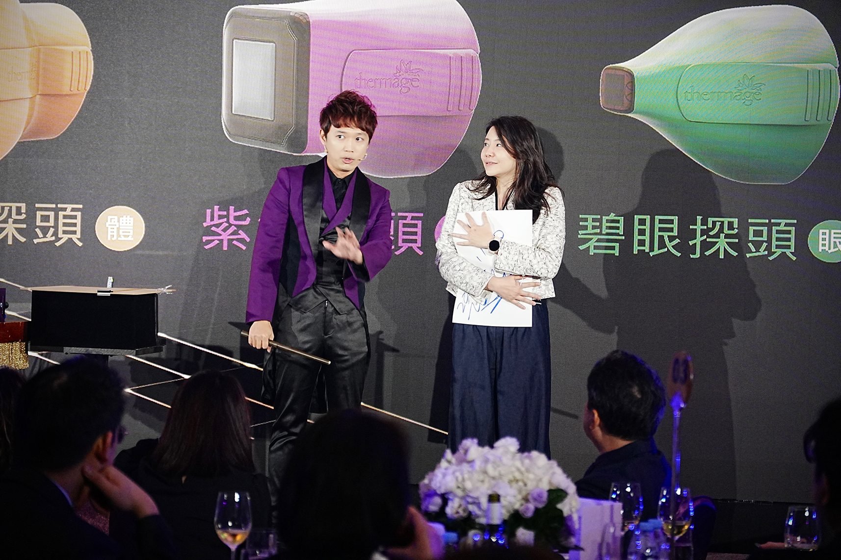 聯繫我們 鳳凰電波客製化魔術表演
