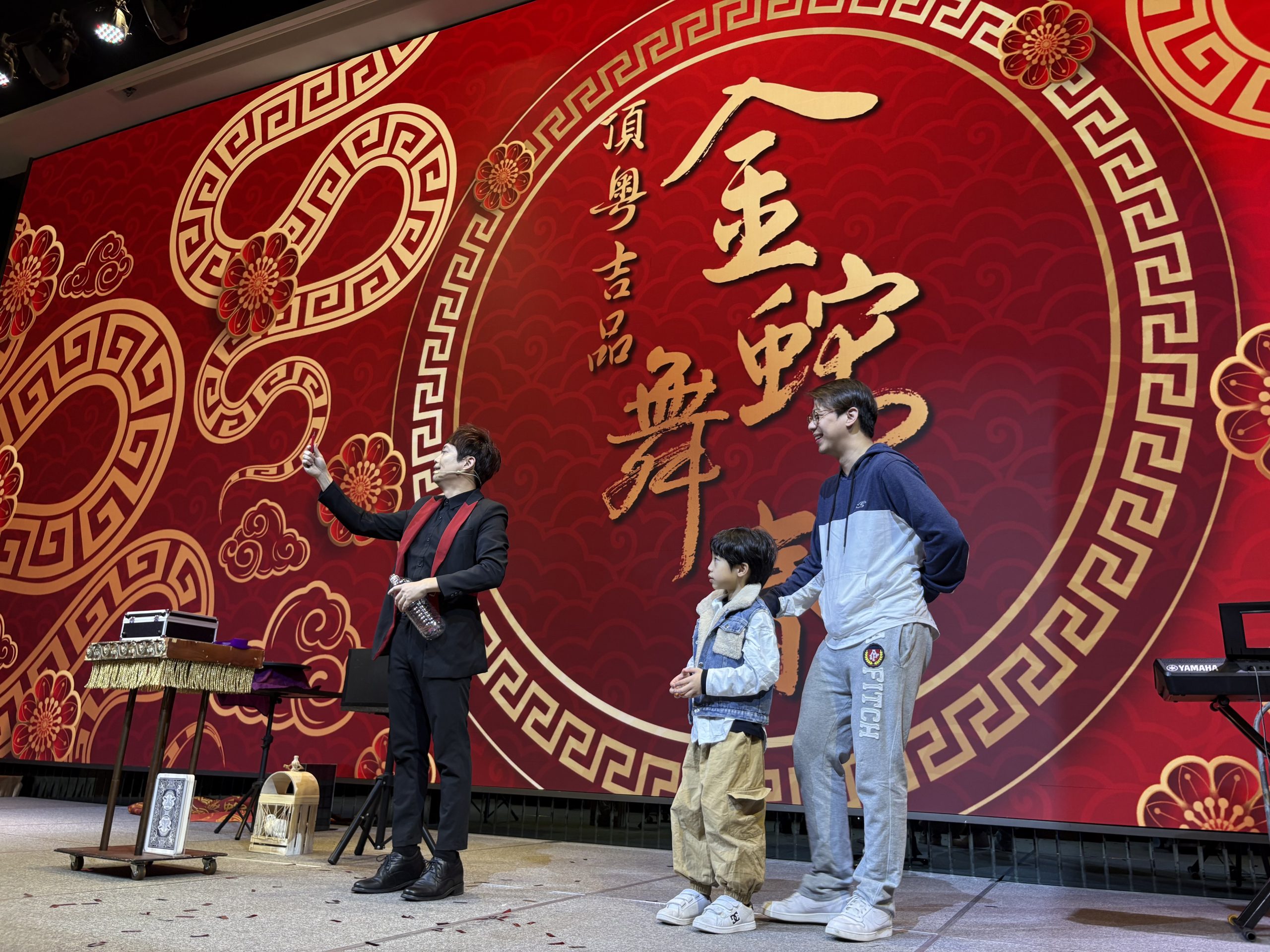 活動表演推薦:5 大魔術演出類型,讓活動亮點再升級|WooMAGIC 魔術表演