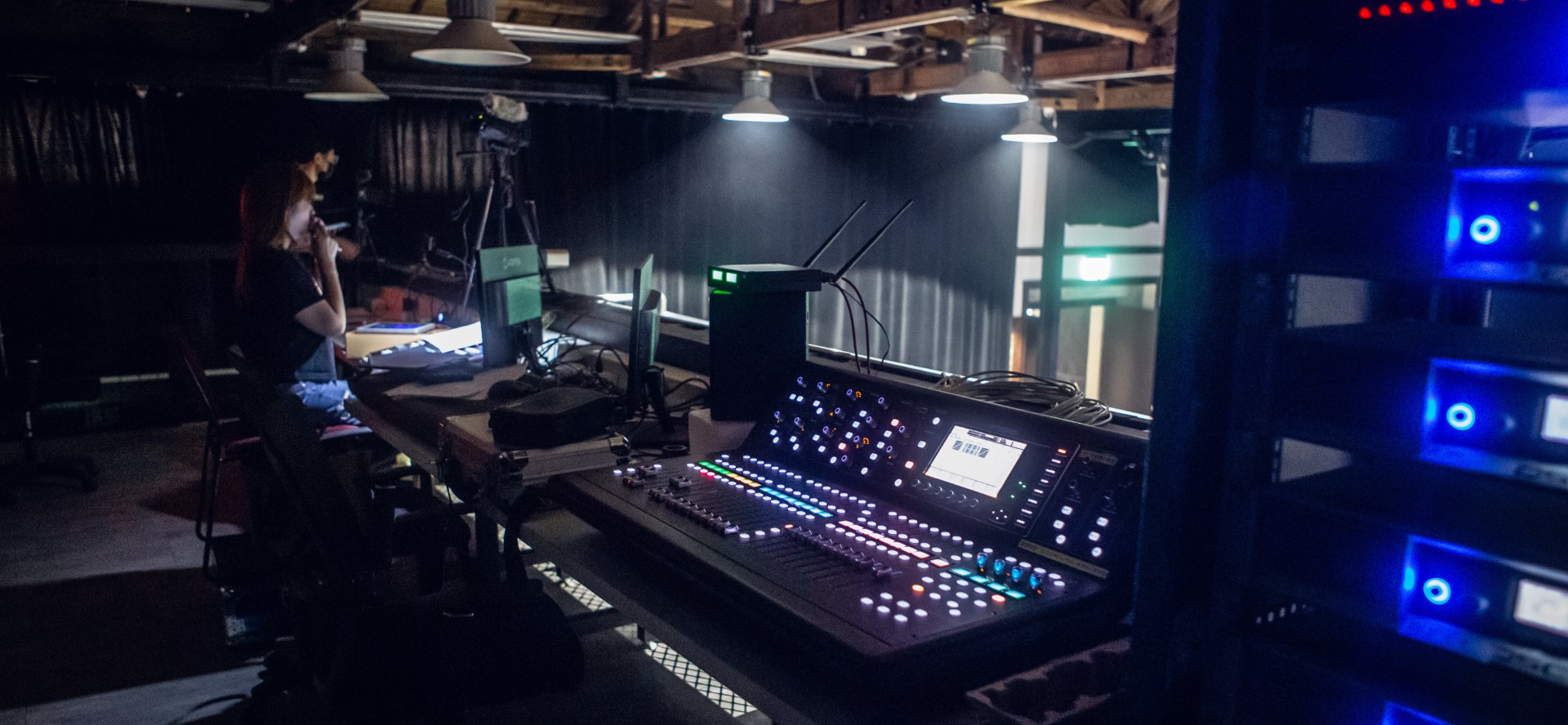 企業尾牙、婚禮、親子活動魔術表演服務 魔術表演公司 各項服務